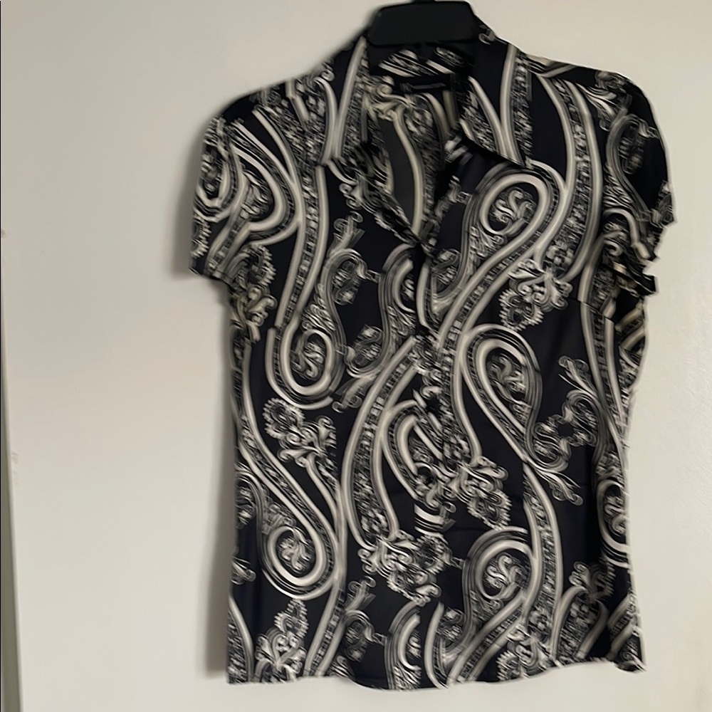 100% Silk INC International Concepts Black and White Paisley Top